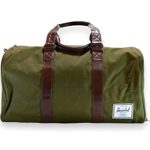 BRAND NEW Herschel “Novel” Duffle Bag